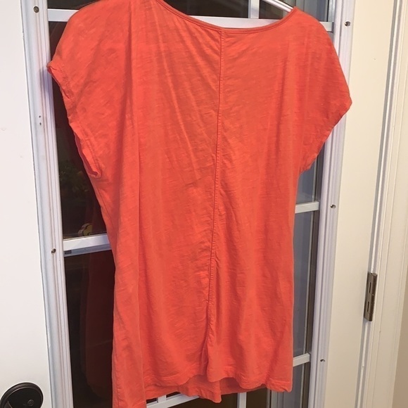 Tops 4 for $20 - Picture 3 of 3